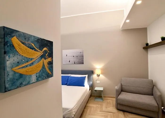 Il Picchio Di Chiaia 4* Napoli