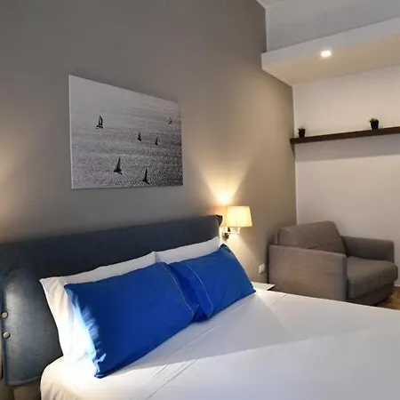 Il Picchio Di Chiaia 4* Napels