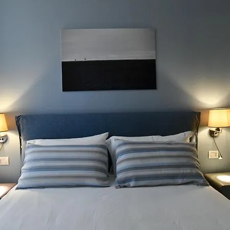 Il Picchio Di Chiaia Gasthuis Napels