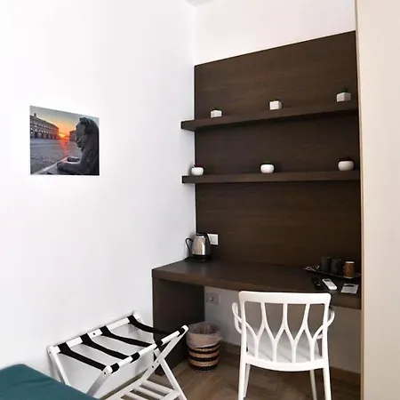 Il Picchio Di Chiaia Napels